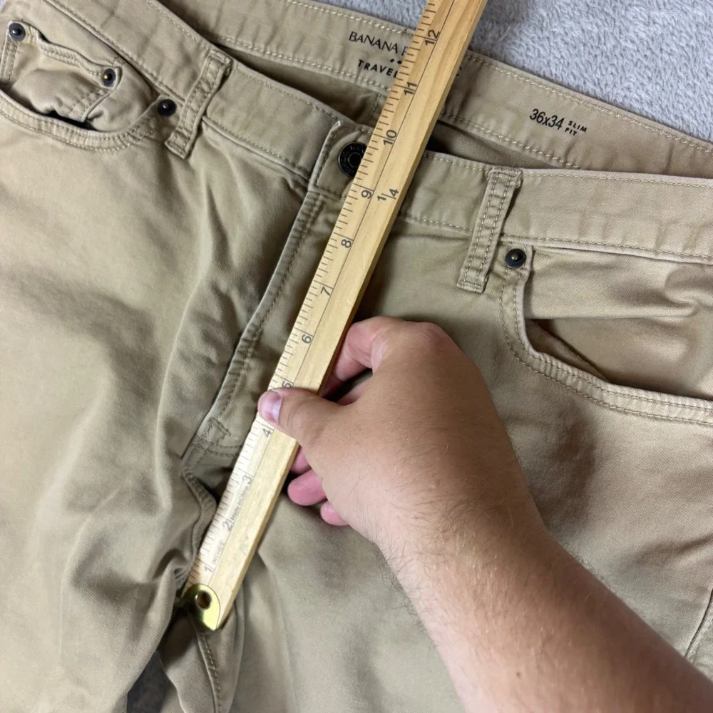 Banana Republic Jeans Mens 36x34 (Fits 36x32) Travel Jean Slim Fit Khaki Stretch